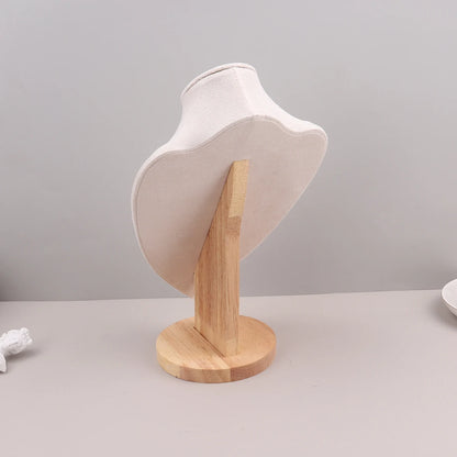 Présentoir de colliers en velours